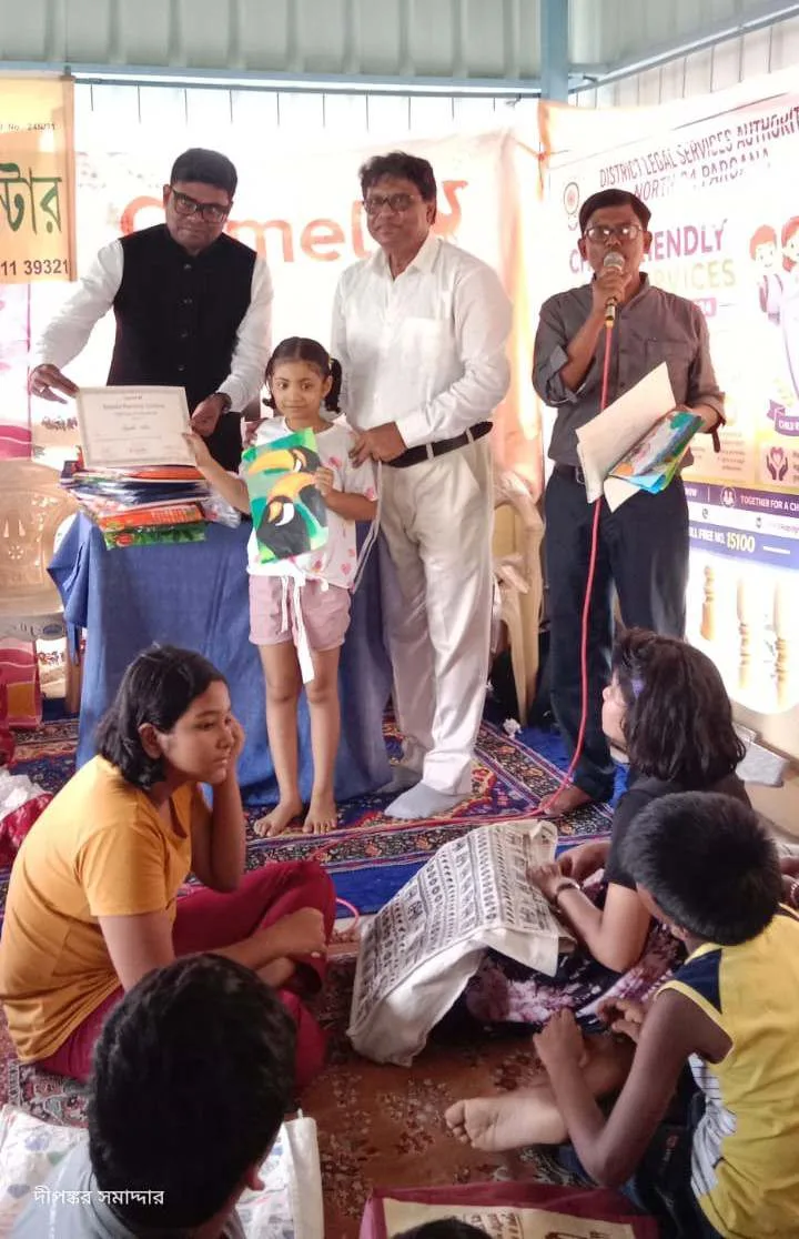 আগরপাড়ায় অংকন প্রতিযোগিতায় শিশু সুরক্ষা আইনের বার্তা তুলে ধরলেন ডিএলএসএর সচিব