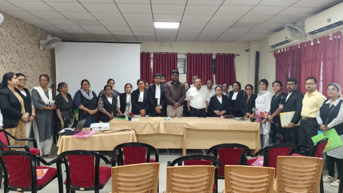 শিশু শ্রম, বন্ধনযুক্ত শ্রম ও শ্রম পাচার প্রতিরোধে আইনি সহায়তাকারী আইনজীবীদের প্রশিক্ষণ কর্মশালা হলো বারাসাতে