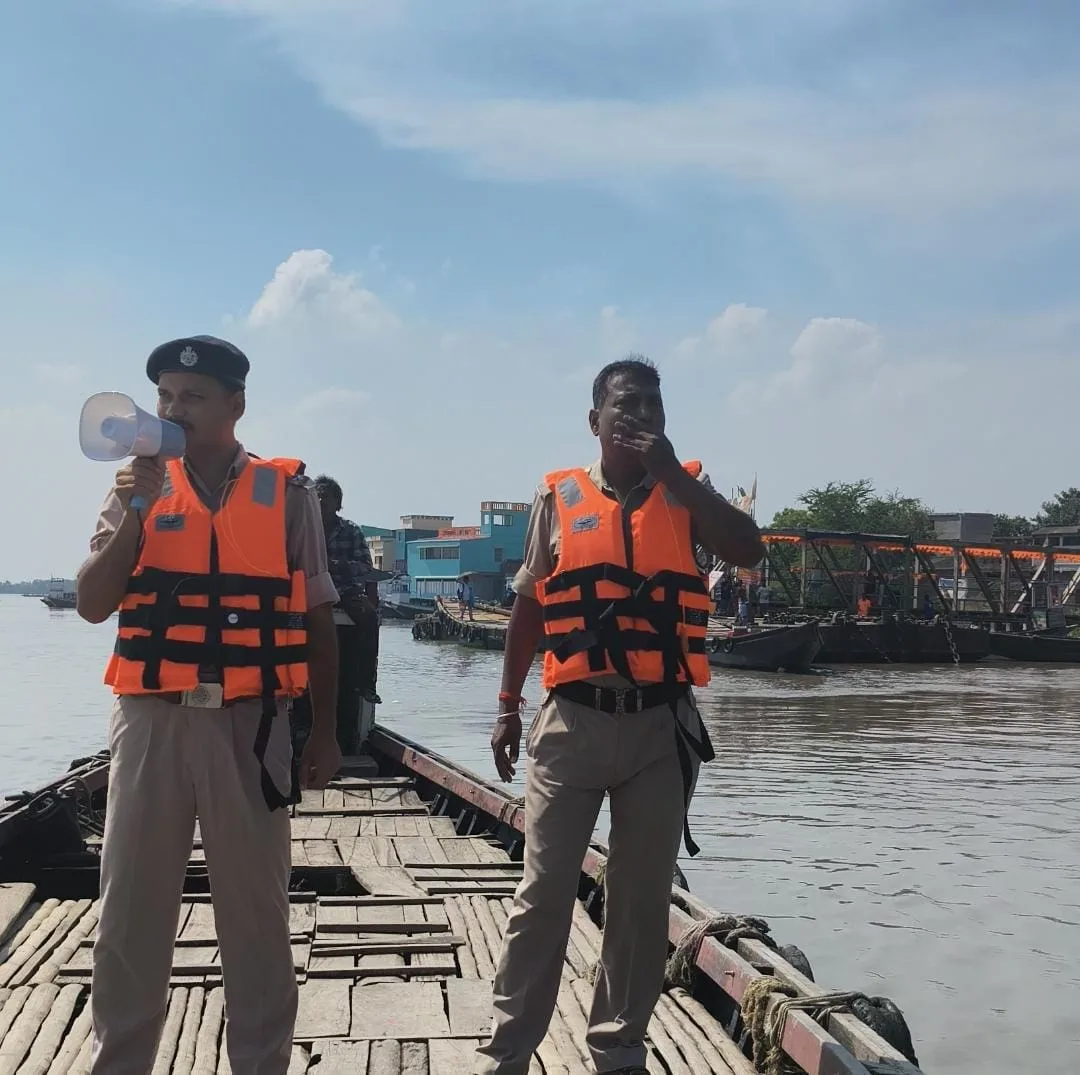 ঘূর্ণিঝড় ‘অর্ণব’-এর আশঙ্কায় সুন্দরবনে হাই অ্যালার্ট, নদীপথে মাইকিং, প্রস্তুত ফ্লাড সেন্টার